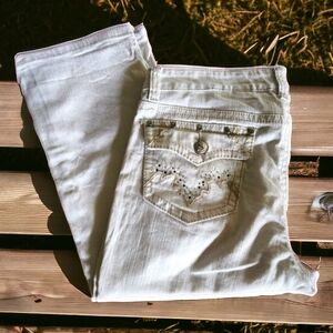 LOVE NATION White Denim Studded pockets Size 14